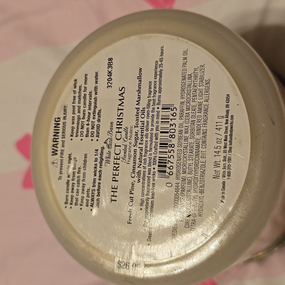BNWT Bath and Body Works The Perfect Christmas 3 wick candle - Picture 2 of 3